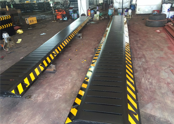 Chống khủng bố Kiểm soát xe tự động tăng đột biến Lắp mặt phẳng với lưỡi dao sắc