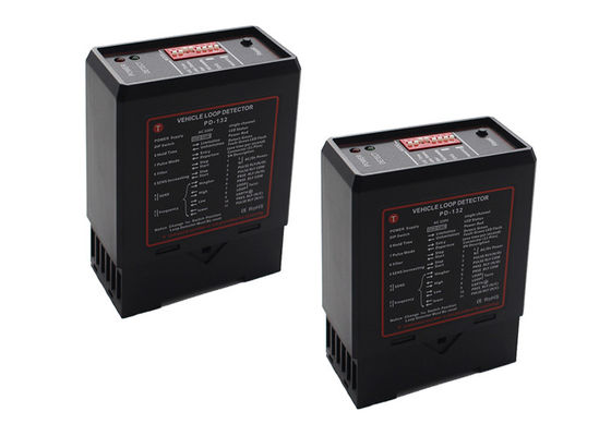 Máy phát hiện vòng tròn xe với thời gian phản ứng 100ms 240V / 5A Output Relays và độ nhạy điều chỉnh để bảo vệ lối vào an toàn